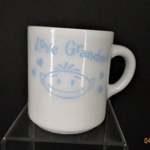 Vintage  Milk Glass Unmarked I Love Grandma Coffee Mug W/ Smiley Face & Hearts