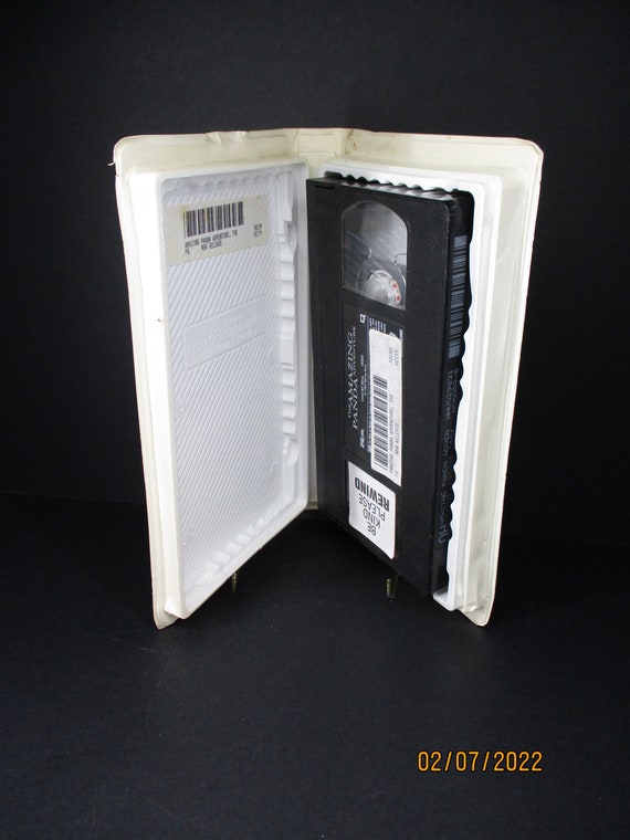 The Amazing Panda Adventure (VHS, 1996, Clamshell) Stephen Lang