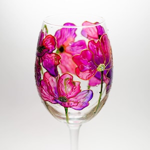 Mom Birthday Gift Personalized Wine Glass ,Unique Sister Birthday Gift, Flowers Wine Glass Mothers Day