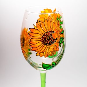 Yellow Sunflowers Wine Glasses, Personalized Wine Glass, Hand Painted Wine Glasses, Sunflowers Gift