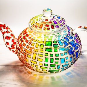 Handbemalte Glas Teekanne mit Infuser: Buntes Regenbogen Design