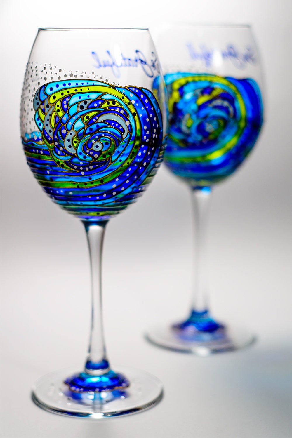 Beach Wedding Personalized Wine Glasses Beach Theme Gift Navy Etsy