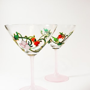 Cocktail Martini Glasses Personalized Quarantini Glasses Set of 2, Custom Party Cocktail Glasses, Pomegranate Gift for Women