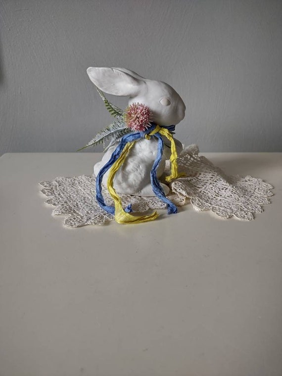 Bunny Rabbit Statue Brushed Porcelain Garden Home Decor Easter 