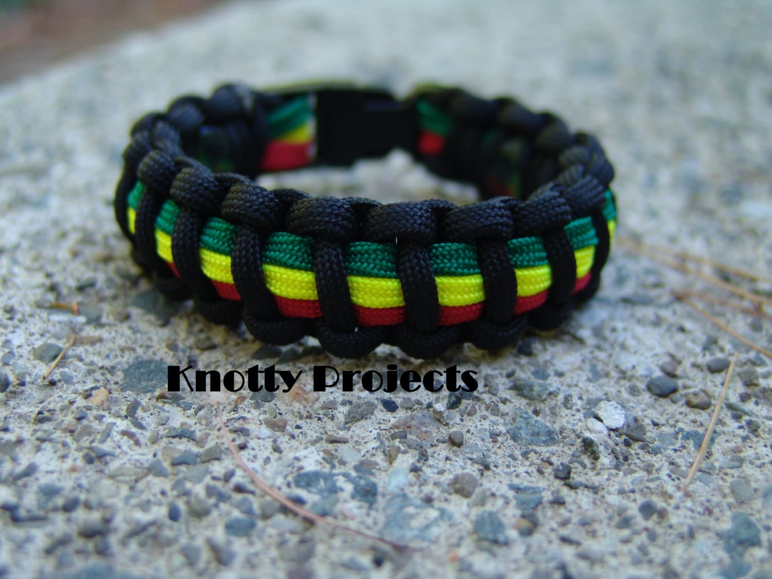 Rasta Paracord Bracelet 550 Paracord Thin Line Solomon Bar 