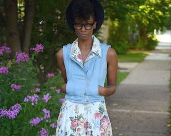 Vintage White Floral Maxi Dress - Size 9/10 (Modern Small/Medium)