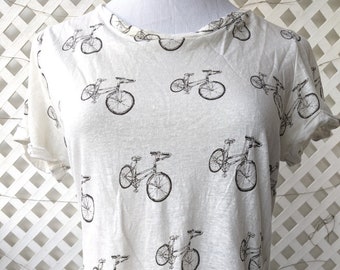 Vintage Bicycle Print T-Shirt - Size Small