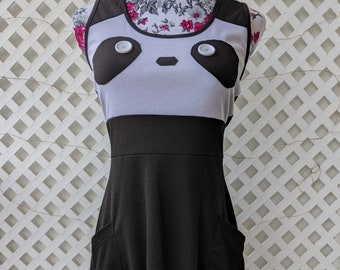 Vintage Black & White Panda Themed Dress with Claw Pockets - Size Small