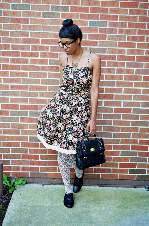 Lace Trimmed Floral Dress size S