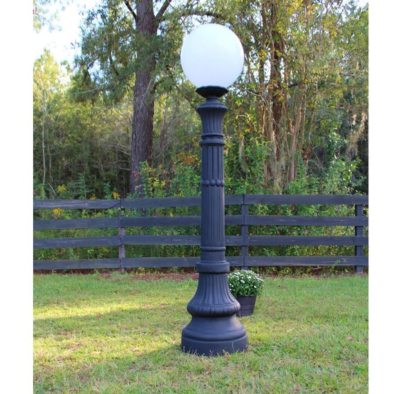 Solar Garden Lamp Post, Victorian Style, Black