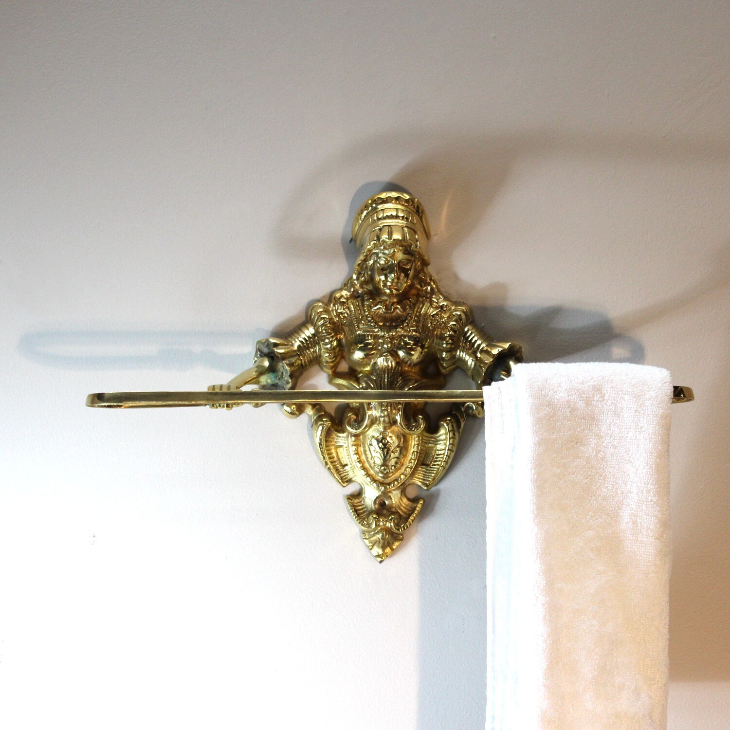 Barra de toallas pulidas de latón sólido Country francés | Etsy