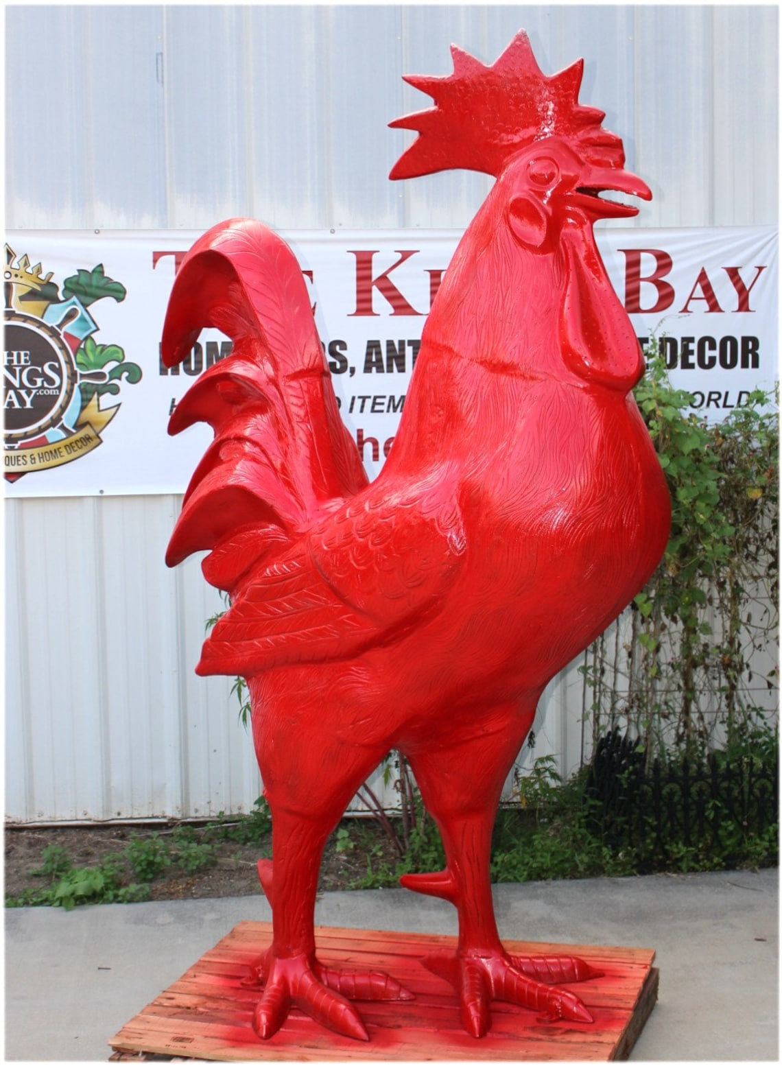 rooster chef statue