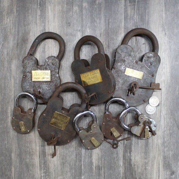 Wine Cellar Padlock Vintage Antique Style Treasure Chest Lock 2lbs 6