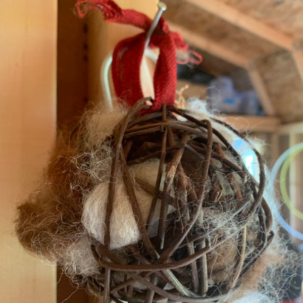 Alpaca Bird Nesting Ball, Nesting Ball Grapevine with Natural Alpaca Llama Fiber, Gift of Nature, Outdoor Decor, Bird lover gift