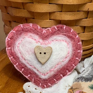Valentines Day Brooch - Felted Heart Pin - Felt Heart Jewelry - Mothers Day Gift - Valentines Day Gift - Yarnshackllamasohio