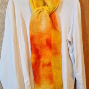 cobweb design felt scarf, merino wool, hand-dyed bright orange and yellow, light weight scarf, earthy spring design, Gift for her, wet felt image 2