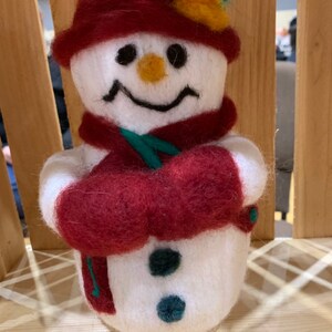 Needle Felted Christmas Snowman with red hat red mitts, Christmas Holiday Decor, Christmas Gift Idea, Winter Holiday Decor, Needle felt art