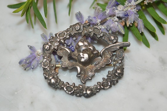 Antique Sterling Silver Cherub Brooch William Kerr Art Nouveau Pin