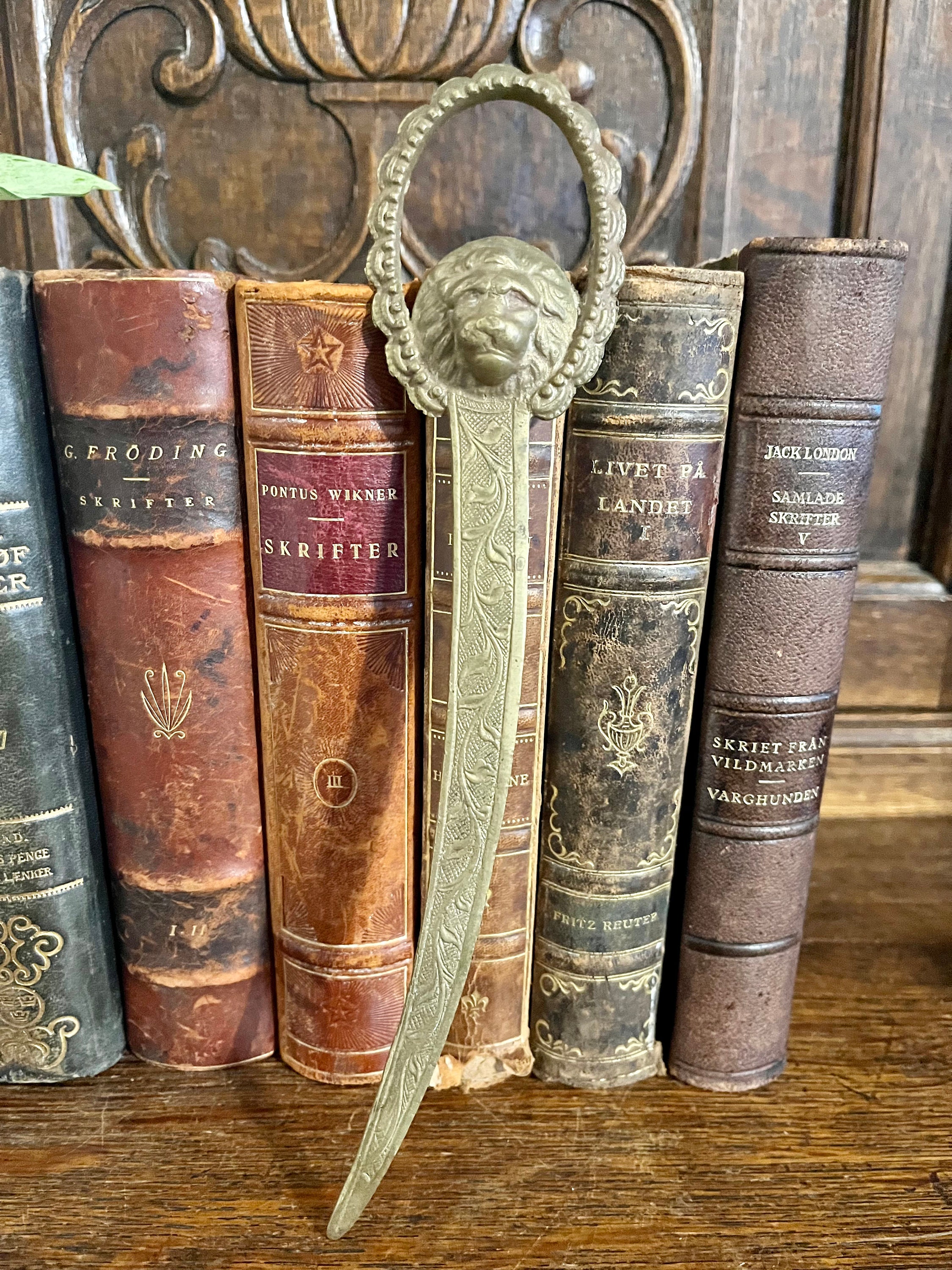Vintage Brass Figural Lion Head Letter Opener Desk Accessory