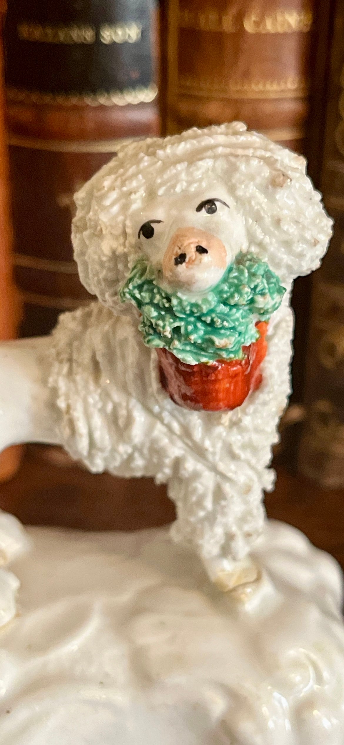 アンティーク イングリッシュ ドッグ スタッフォードシャー フィギュア