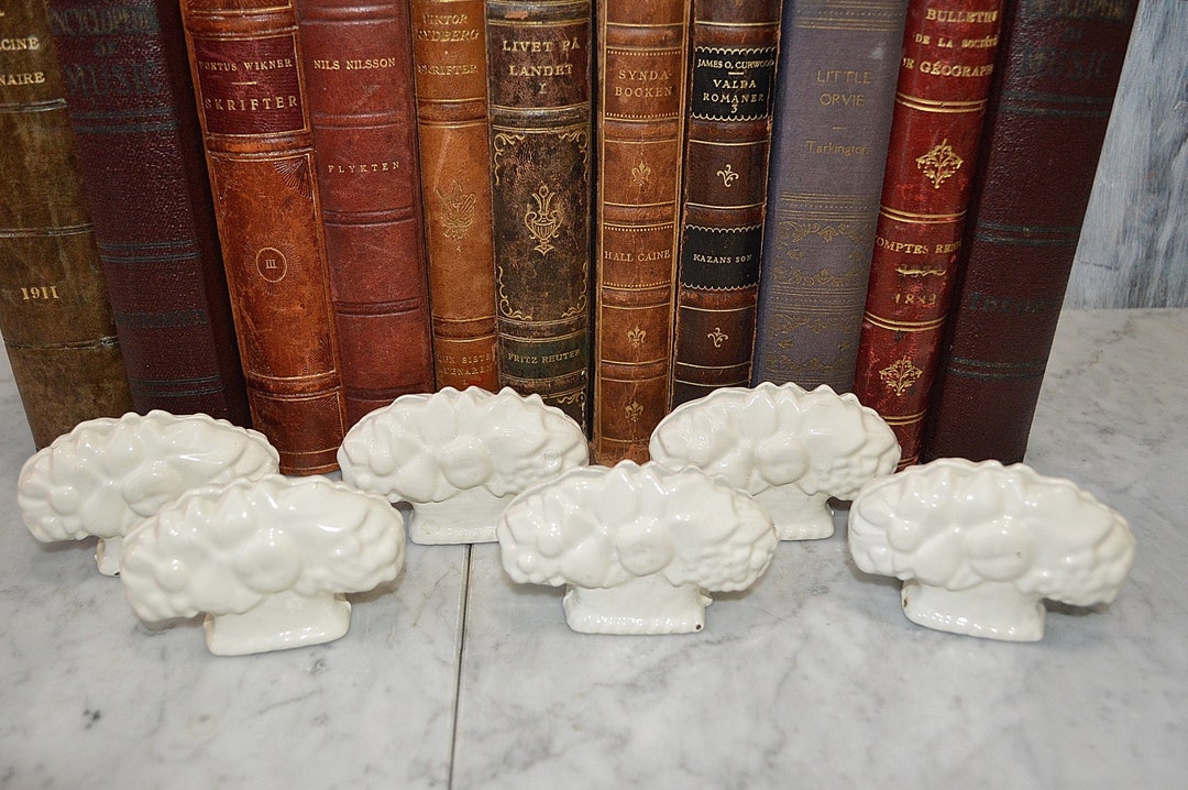 Vintage Place Card Holders Set of 6 Tableware White Floral Fruit