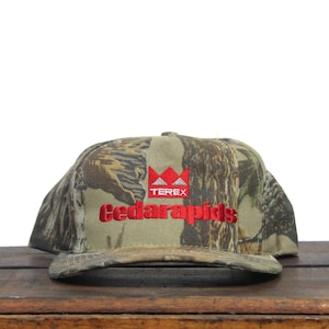 Vintage Camo Terex Cedarapids Mining Processing Equipment Crushing Machinery Rock Stone Snapback Camouflage Trucker Hat Baseball Cap USA