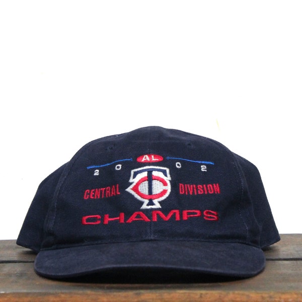 Vintage Y2K 2002 Minnesota Twins AL Central Division Champs Baseball MLB Strapback Hat Baseball Cap