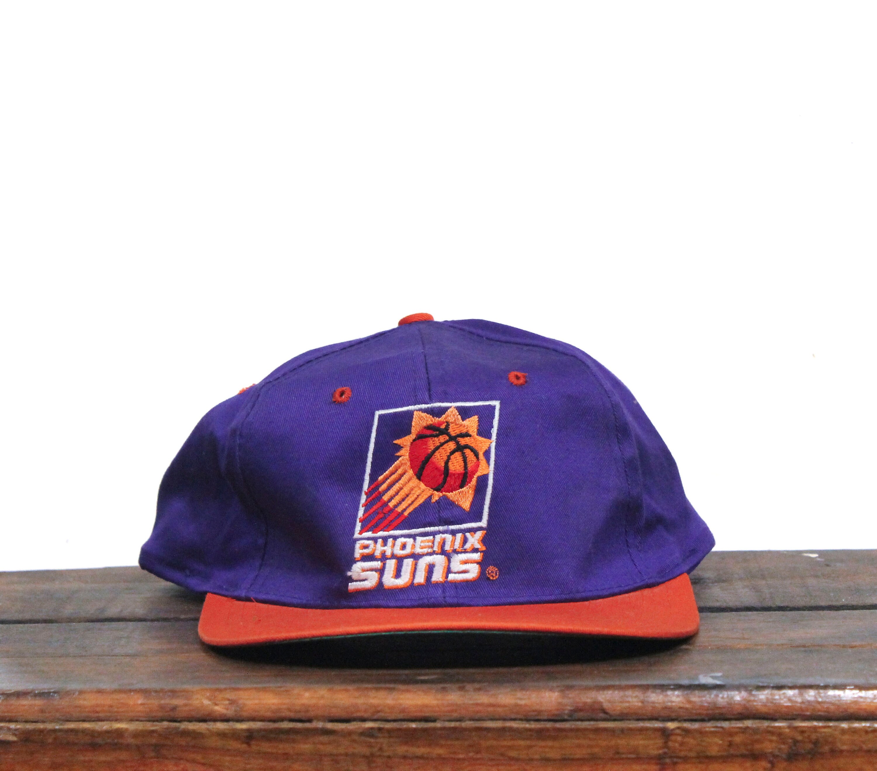 Vintage Deadstock 90s Phoenix Suns Arizona Basketball NBA Vintage Deadstock 90s Phoenix Suns Arizona Basketball NBA