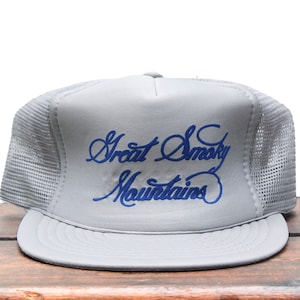 vintage Trucker Hat Snapback Baseball Cap Great Smoky Mountains Scenic Southern National Park Script