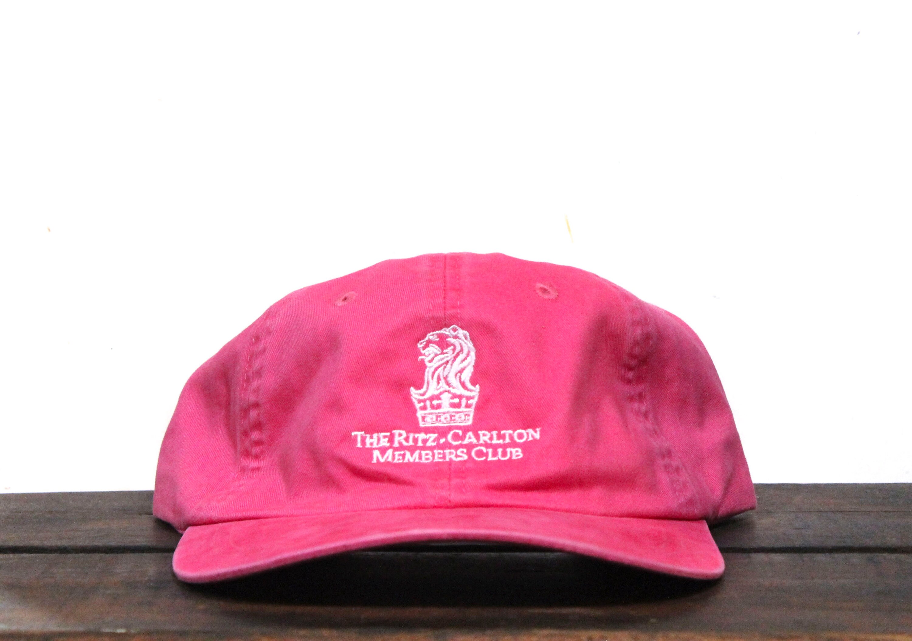 Vintage 90s Pink the Ritz Carlton Members Club Luxury Hotel 