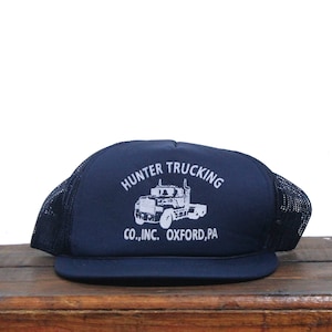 Vintage Hunter Trucking Co Inc Hauling Oxford PA Pennsylvania 18 Wheeler Semi Truck Tractor Trailer Trucker Hat Snapback Baseball Cap