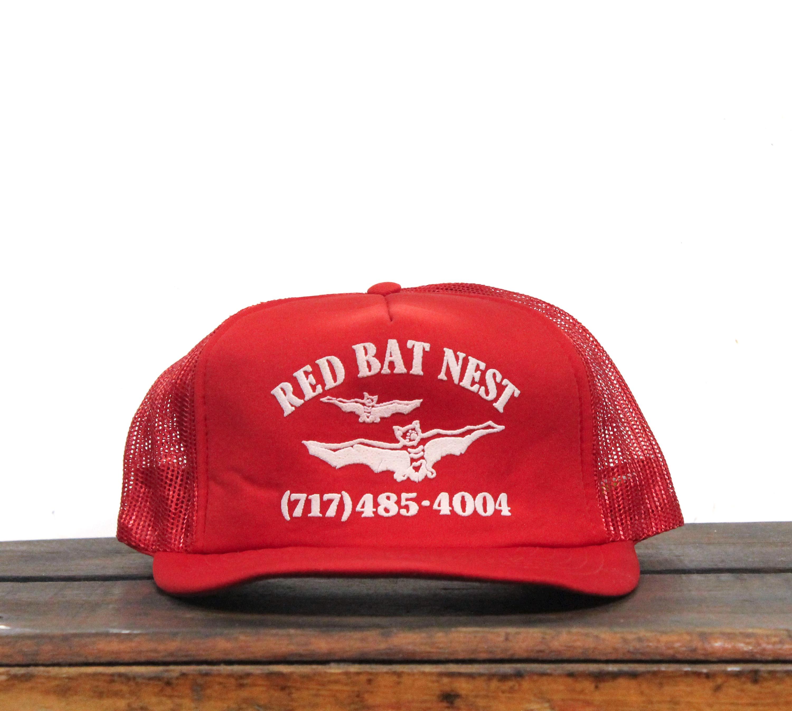 Vintage Red Bat Nest Pennsylvania Dive Bar Beer Drinking Fulton County  Snapback Trucker Hat Baseball Cap