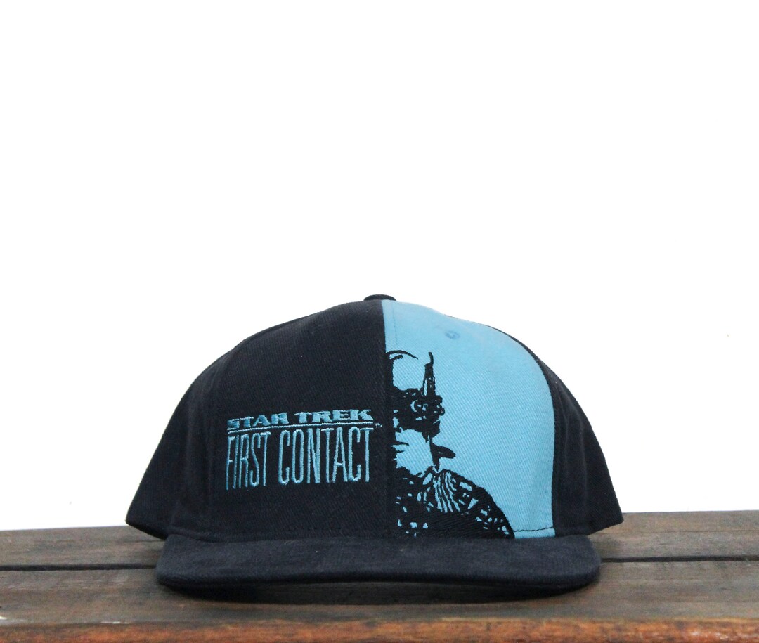 Vintage 90s Star Trek First Contact Resistance is Futile Paramount - Main Image