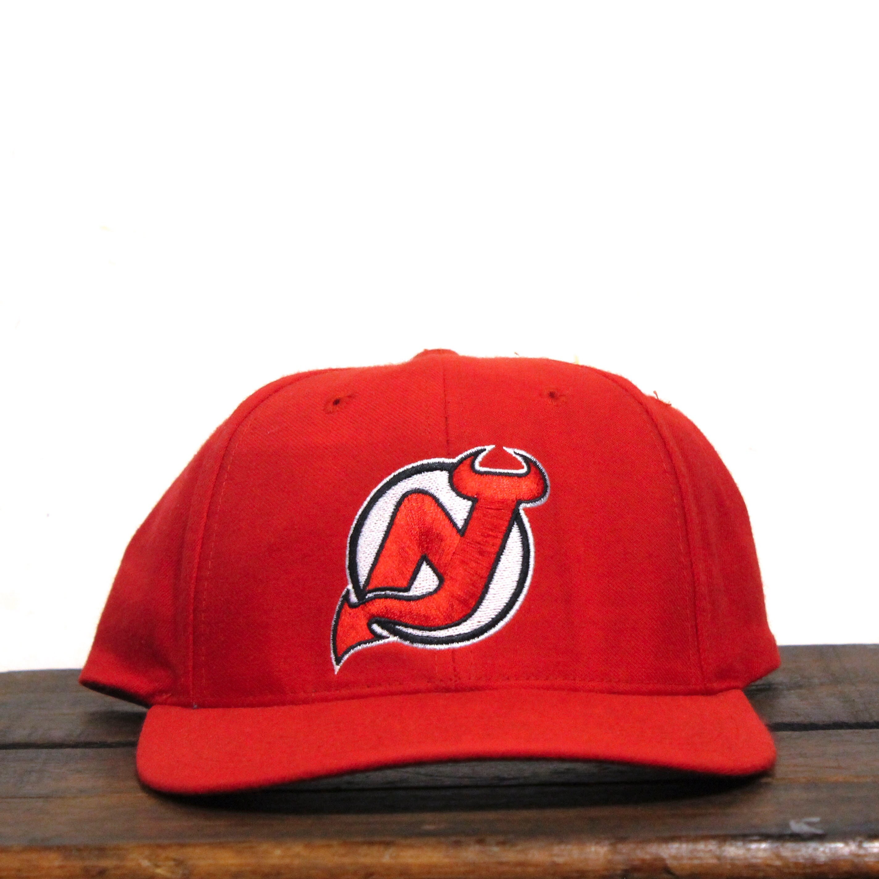 Vintage New Jersey Devils Logo 7 Snapback Hat Snap Back NHL NJ HOCKEY Red  Black