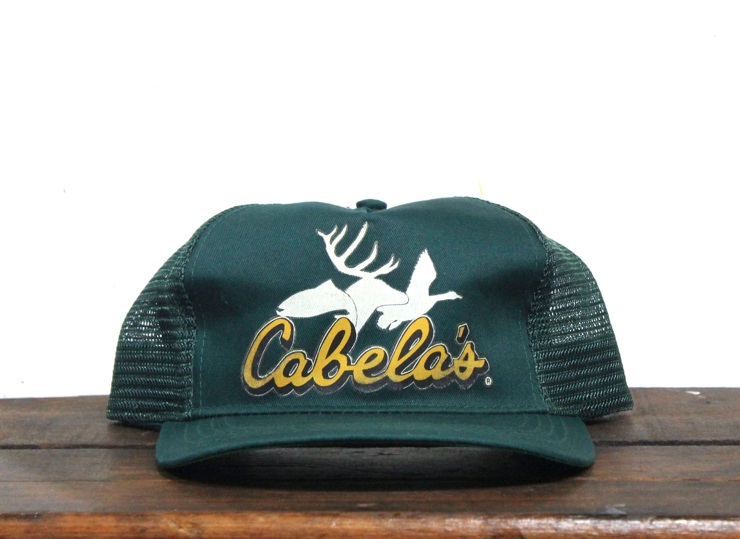 Vintage Trucker Hat Snapback Baseball Cap Forest Green Cabela's Hunting  Fishing Outdoor Outfitters Store