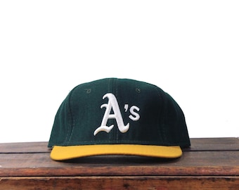 Vintage Deadstock NWT 90s Oakland Athletics A's MLB California Bay