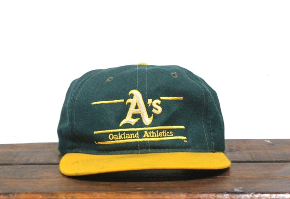 Vintage 90s Wool the Game Split Bar Glued Tag Oakland A