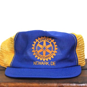 Vintage Rotary Club International Service Organization Newark DE Delaware Made In USA Trucker Hat Snapback Gorra de béisbol