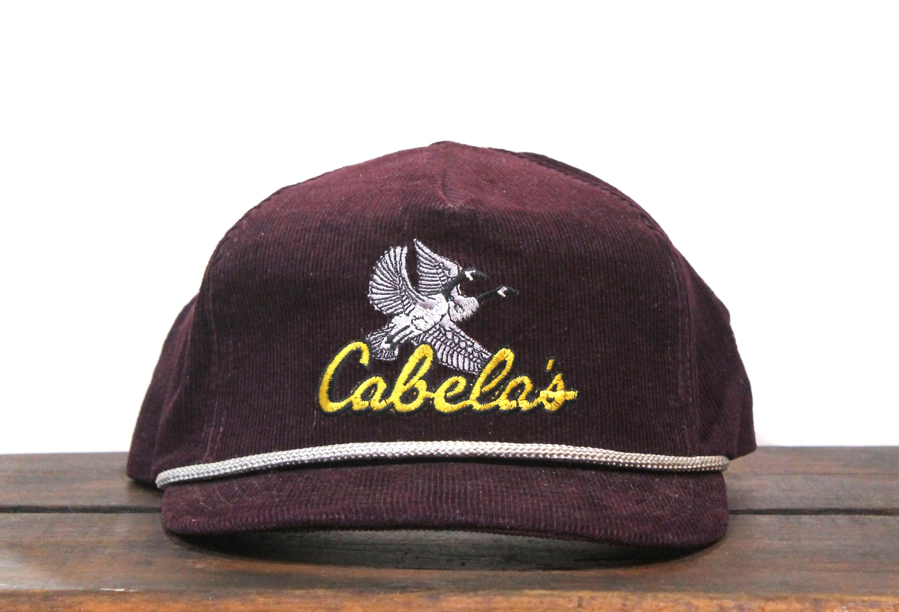 Vintage Maroon Corduroy Cabelas Hunting Store World's Foremost Outfitters  Fishing Outdoor Supplies Trucker Hat Strapback Baseball Cap USA -   Sweden