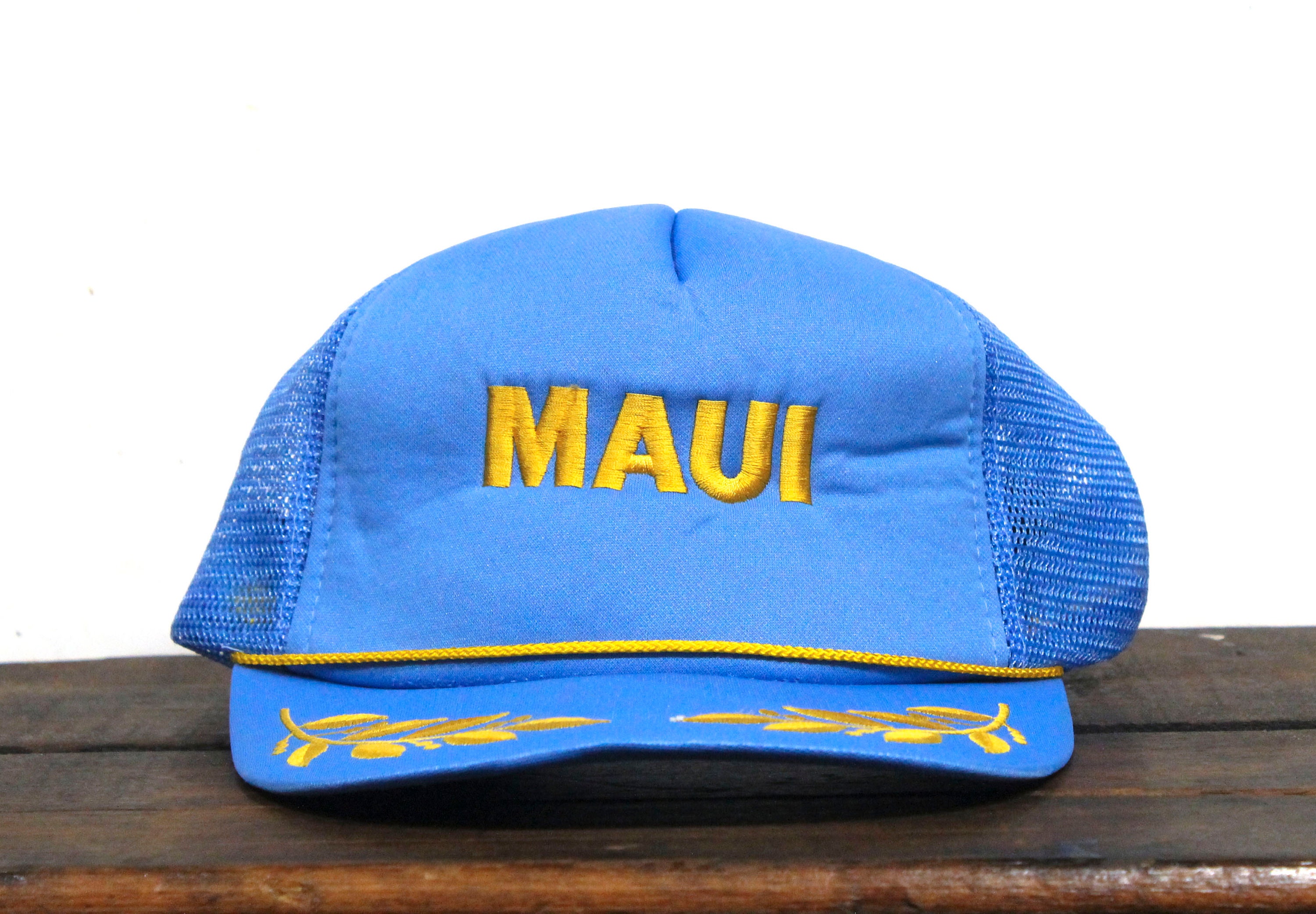 Vintage Maui Hawaii Tourist Travel Vacation Tropical Island Beach