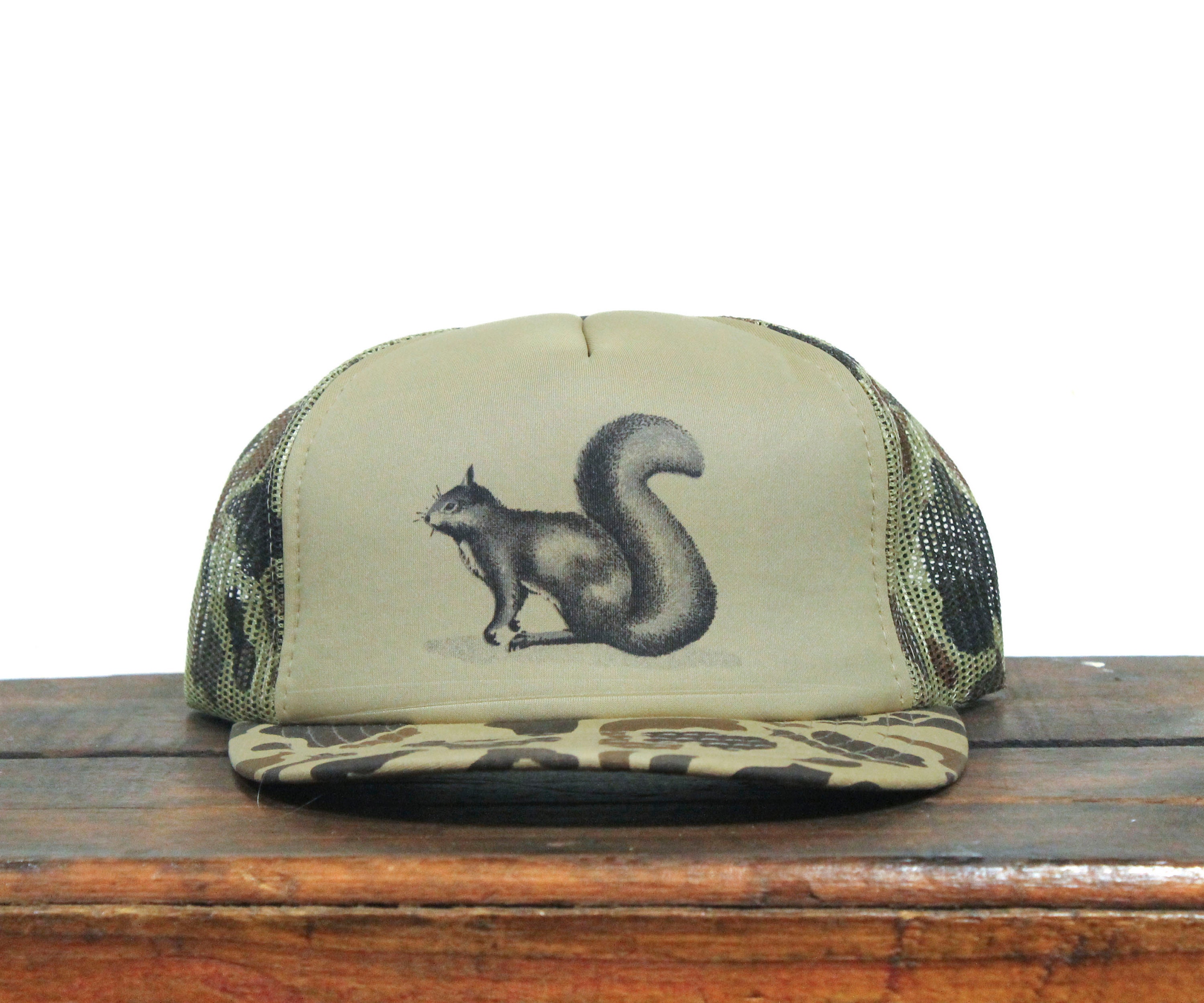 Vintage Trucker Hat Snapback Baseball Cap Squirrel Hunting Tree Rodent Camo  Camouflage Hunting