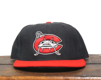 Vintage 90s Carolina Mudcats Minor League MILB Team Milwaukee Brewers New Era 59Fifty Wool Fitted Hat Baseball Cap 7 1/2 Made In USA