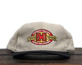 Vintage jaren 90 Hornady munitie kogels munitie herladen tools geweren geweren vuurwapens 50e verjaardag Snapback hoed Baseball Cap gemaakt in de VS