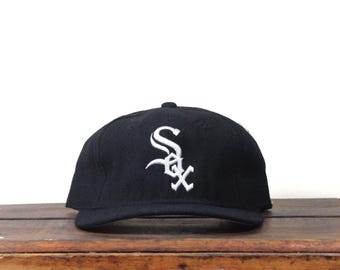 Gorra de béisbol vintage desgastada de los años 90, pequeña, de lana, ajustada, de los Chicago White Sox, Illinois, MLB, talla 7, con detalles deportivos.