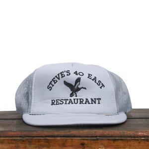 Vintage Trucker Hat Snapback Baseball Cap Steve's 40 East Restaurant Duck Hunting Food