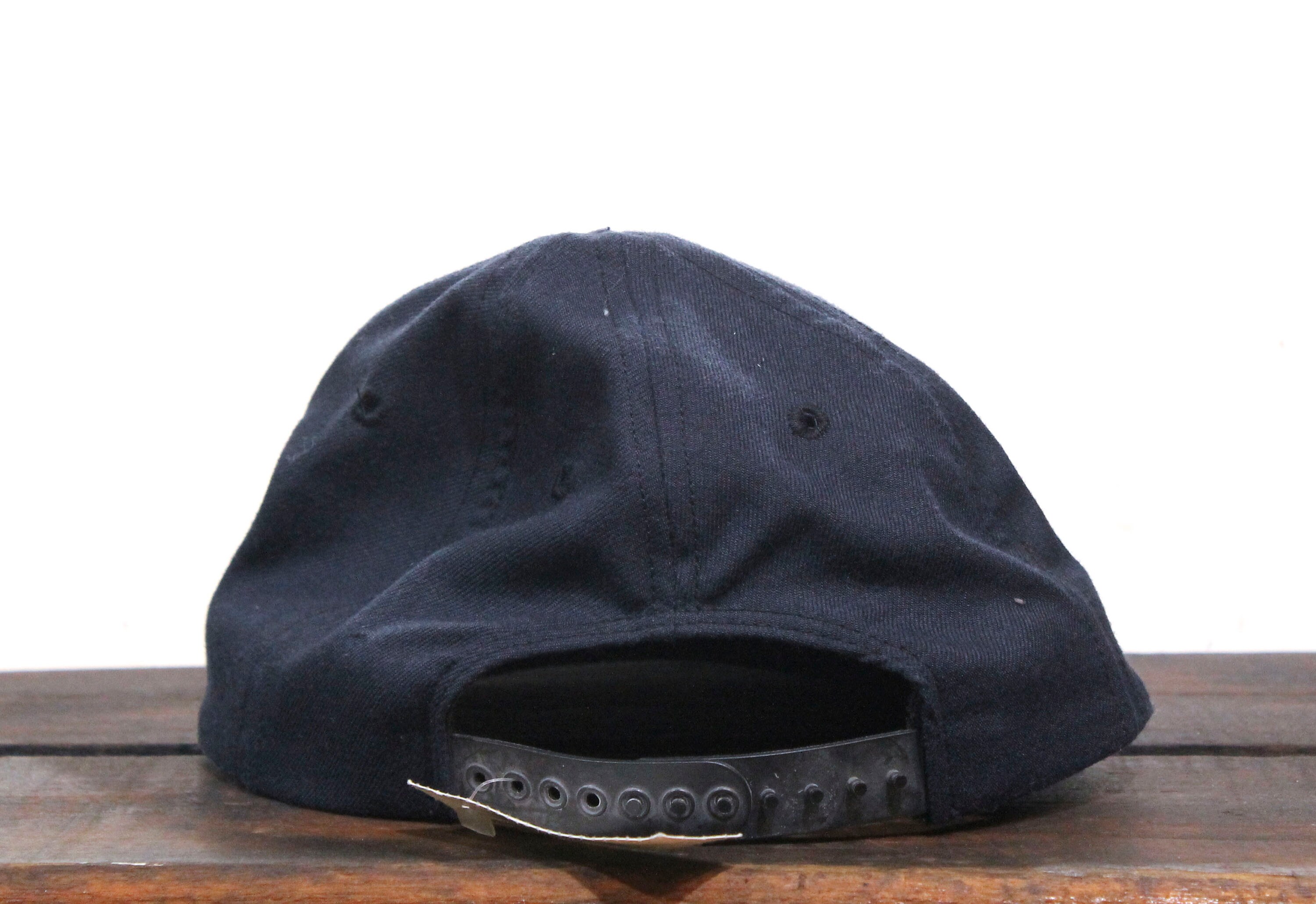 Casquette Snapback Militaire Vintage Marine Années 70 - Pleine Vitesse, Made In USA New York