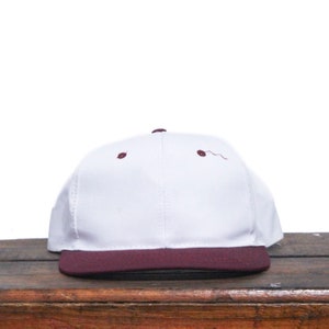 Vintage 90er Jahre Snapback Cap Weiß unbeschriftet mit Krempe