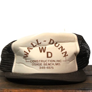 Vintage Minimal Trucker Hat Snapback Baseball Cap Wall Dunn WD Contractor Construction Building Osage Beach MO Missouri