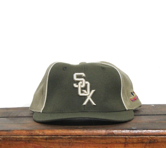 90s y2k OLD vintage MLB CAP Yankees ブラック 90s y2k OLD CAP fade navy MLB Yankees 紺色 90s y2k OLD CAP MLB