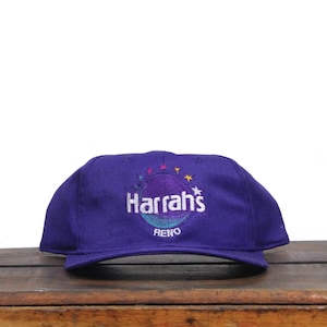 vintage violet snapback trucker hat casquette de baseball Harrah's casino Reno Nevada jeux de hasard poker cartes machines à sous argent